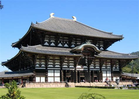  東大寺建立、奈良時代の仏教文化と朝廷権力の象徴